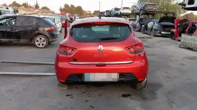 Veículo de Sucata renault clio iv limited do ano 2001 alimentado 