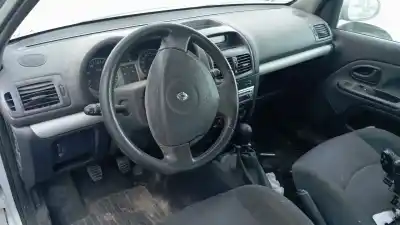 Утилизация автомобиля renault clio ii fase ii (b/cb0) authentique года 2003 питание k4j c7