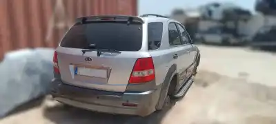 Sloopvoertuig KIA SORENTO  van het jaar 2001 aangedreven D4CB