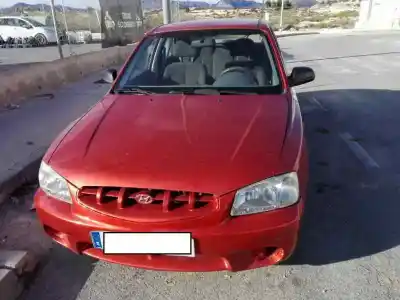 Veicolo di demolizione hyundai accent (lc) gl 4p dell'anno 2001 alimentato g4eh