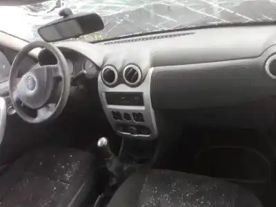 Veículo de Sucata dacia sandero básico do ano 2010 alimentado k9k