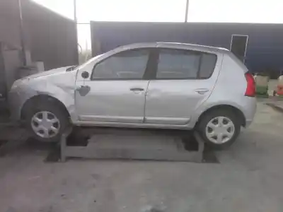 Veículo de Sucata dacia sandero básico do ano 2010 alimentado k9k