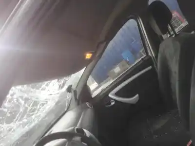 Veículo de Sucata dacia sandero básico do ano 2010 alimentado k9k