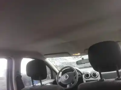 Veículo de Sucata dacia sandero básico do ano 2010 alimentado k9k