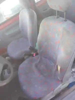 Veículo de Sucata renault twingo (co6) 1.3 (c063/64) do ano 1994 alimentado g-c3c