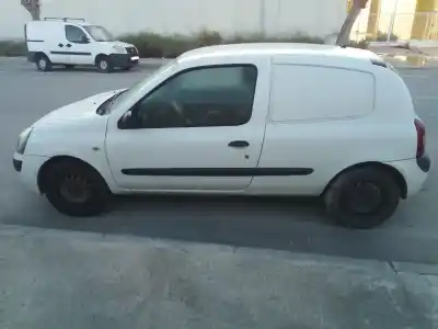 Scrapping Vehicle renault clio ii fase ii (b/cb0) authentique of the year 2006 powered k9k v7