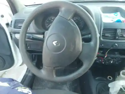 Scrapping Vehicle renault clio ii fase ii (b/cb0) authentique of the year 2006 powered k9k v7