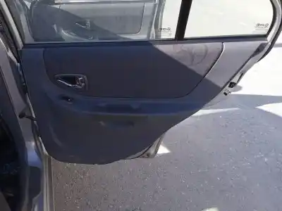 Vehicul casat hyundai accent (lc) l crdi al anului 2002 alimentat d3ea