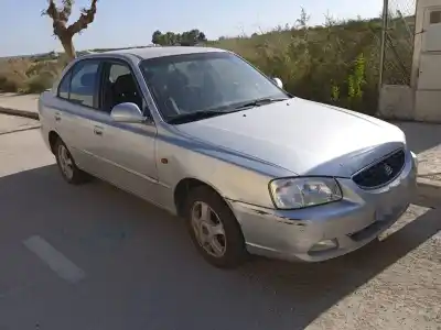 Vehicul casat hyundai accent (lc) l crdi al anului 2002 alimentat d3ea