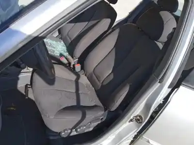 Vehicul casat hyundai accent (lc) l crdi al anului 2002 alimentat d3ea