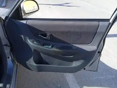 Vehicul casat hyundai accent (lc) l crdi al anului 2002 alimentat d3ea