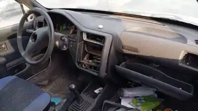 Vehicul casat peugeot 106 (s2) kid al anului 1998 alimentat hdz