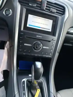 Veicolo di demolizione ford mondeo turn. vignale dell'anno 2001 alimentato 