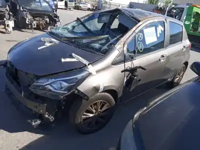 Scrapping Vehicle TOYOTA YARIS  of the year 2020 powered 1KR
