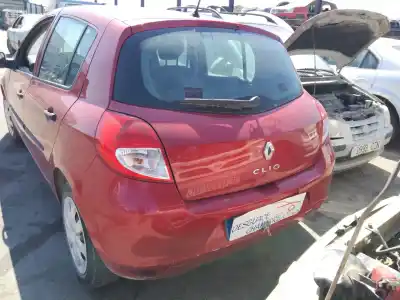 Veículo de Sucata renault clio iii authentique do ano 2009 alimentado k9k m7