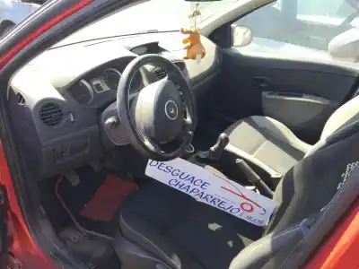 Veículo de Sucata renault clio iii authentique do ano 2009 alimentado k9k m7