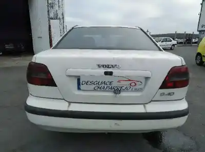 Veículo de Sucata volvo s40 berlina 1.9 diesel do ano 2000 alimentado d4192t2