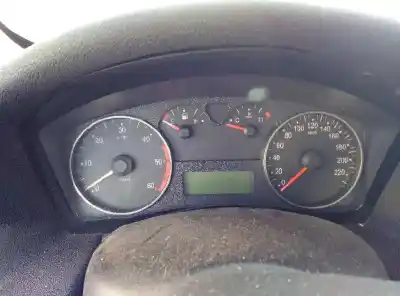 Veículo de Sucata fiat                                               stilo (192)                                                                                                                                                                                                                                                1.9 jtd / 1.9 jtd 115 active                                                                                                                                                                                                                               do ano 2002 alimentado 192a1000