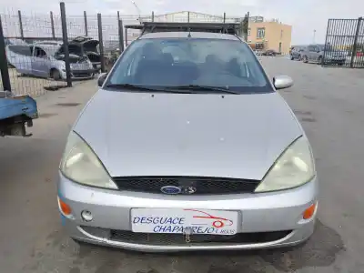 Verschrottungsfahrzeug FORD FOCUS BERLINA (CAK) Ambiente des Jahres 1999 angetrieben FYDA
