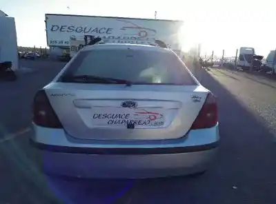 Veículo de Sucata ford mondeo berlina (ge) ambiente do ano 2002 alimentado fmba