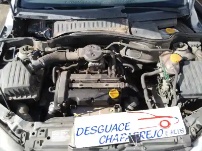 Здавання транспортного засобу opel corsa c club року 2003 потужний z12xe