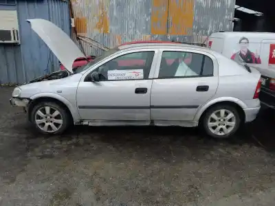 Veículo de Sucata opel astra g berlina club do ano 2003 alimentado z16se