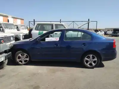 Veículo de Sucata skoda octavia berlina (1z3) active do ano 2010 alimentado cayc