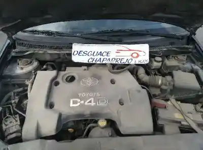 Veículo de Sucata toyota corolla (e12) 2.0 d-4d linea luna berlina do ano 2002 alimentado 1cdftv