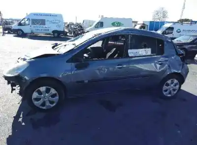 Veicolo di demolizione renault clio iii authentique dell'anno 2009 alimentato k9k t7