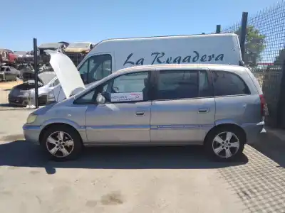 Veicolo di demolizione opel zafira a blue line dell'anno 2005 alimentato y20dth
