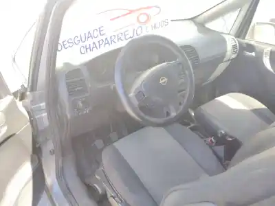 Veicolo di demolizione opel zafira a blue line dell'anno 2005 alimentato y20dth