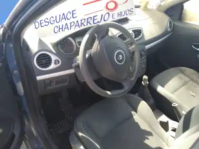 Veículo de Sucata renault clio iii authentique do ano 2009 alimentado k9k t7