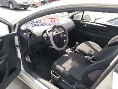 Veículo de Sucata citroen c4 coupe collection do ano 2007 alimentado 9hx