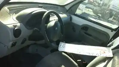 Здавання транспортного засобу renault   року 2001 потужний f8q p6 Здавання транспортного засобу renault   року 2001 потужний f8q p6