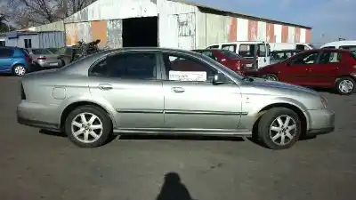 Sloopvoertuig chevrolet evanda cdx van het jaar 2005 aangedreven x20sed