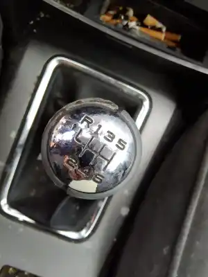 Veículo de Sucata peugeot 407 2.2 do ano 2004 alimentado 