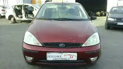 Veicolo di demolizione FORD FOCUS BERLINA (CAK) Ambiente dell'anno 2002 alimentato FYDB