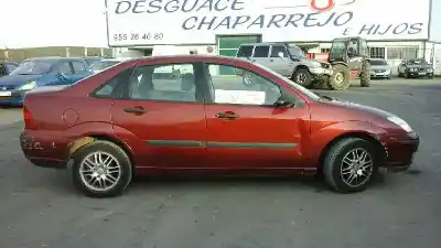 Veicolo di demolizione ford focus berlina (cak) ambiente dell'anno 2002 alimentato fydb