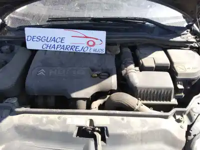 Veículo de Sucata citroen c4 coupe collection do ano 2006 alimentado rhr