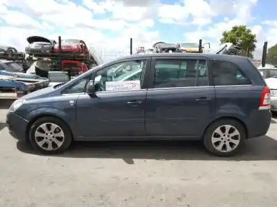 Veículo de Sucata opel zafira b cosmo do ano 2010 alimentado z19dtr