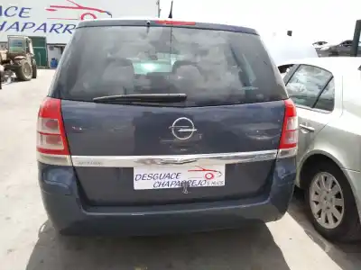 Veículo de Sucata opel zafira b cosmo do ano 2010 alimentado z19dtr