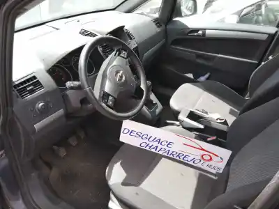 Veículo de Sucata opel zafira b cosmo do ano 2010 alimentado z19dtr