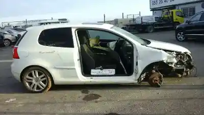 Veículo de Sucata volkswagen golf v berlina (1k1) highline do ano 2007 alimentado bkd