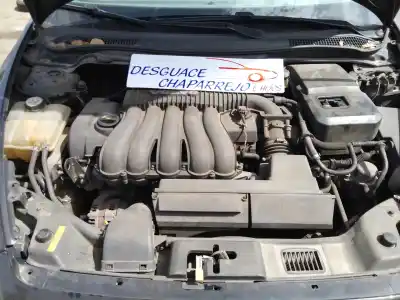 Veículo de Sucata volvo v50 familiar 2.4 cat do ano 2006 alimentado b5244s5