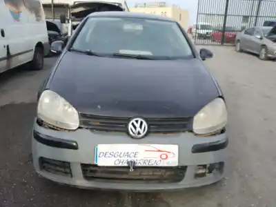 Veículo de Sucata VOLKSWAGEN GOLF V BERLINA (1K1) Highline do ano 2004 alimentado BSE