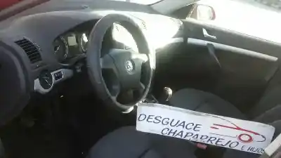 Veículo de Sucata skoda octavia berlina (1z3) active do ano 2005 alimentado bjb
