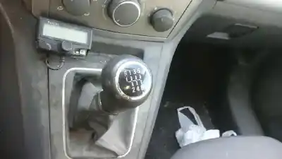 Veículo de Sucata opel zafira b cosmo do ano 2007 alimentado z19dt