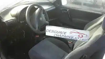 Здавання транспортного засобу opel corsa b viva року 2000 потужний x12xe