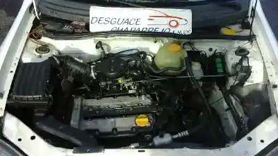 Здавання транспортного засобу opel corsa b viva року 2000 потужний x12xe