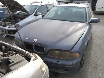 Veículo de Sucata BMW SERIE 5 BERLINA (E39) 525d do ano 2004 alimentado 256D1D